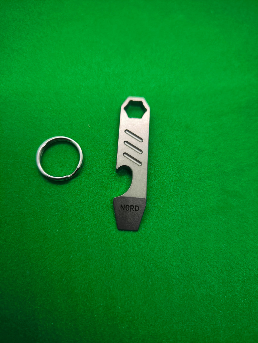 NORDCRAFTER NORD Titanium Prybar EDC Multitool 1/4" Bithalter Flaschenöffner + Landyard